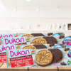 Lot de 4 biscuits nappés de chocolat et graines de chia