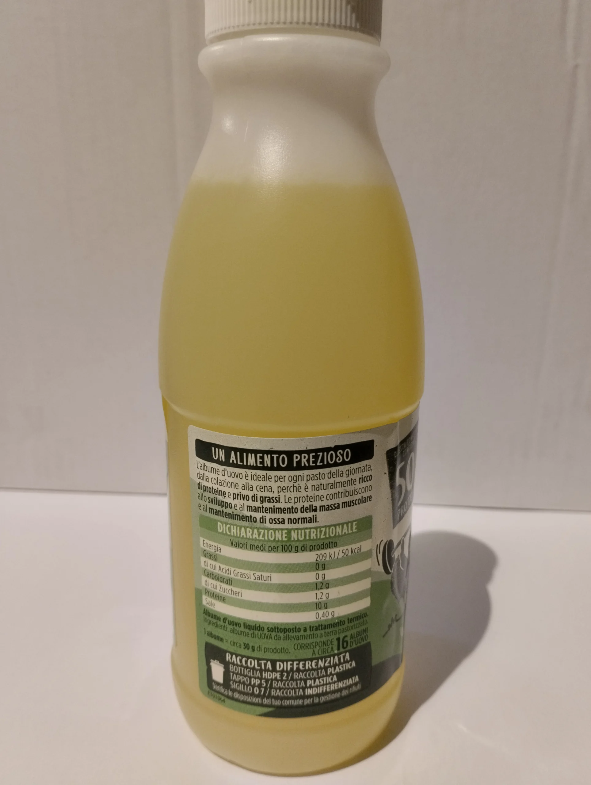 PROTEÍNAS: 100% clara de huevo líquida natural, sin azúcar, sin grasa, sin conservantes DDM 31 08 2025